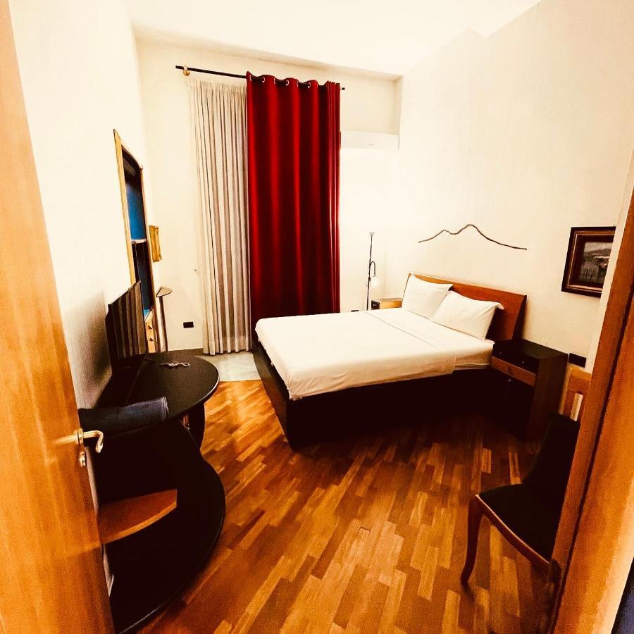 Lanova 21 Rooms Naples Luaran gambar